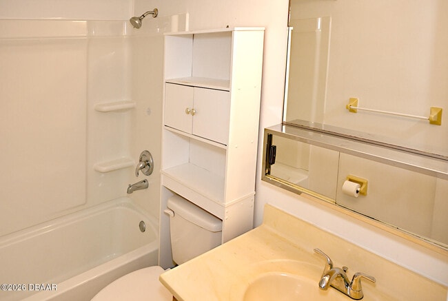 Building Photo - 2850 Ocean Shore Blvd