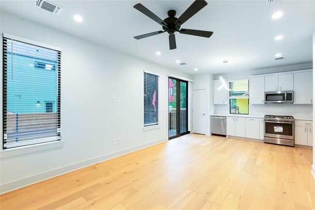 Building Photo - 1116 Walton Ln