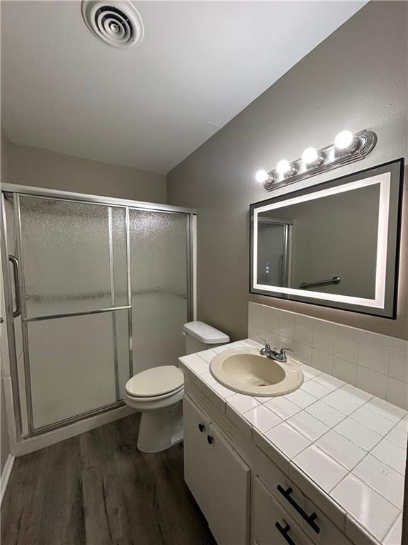 Building Photo - 2001 Westwood Ave