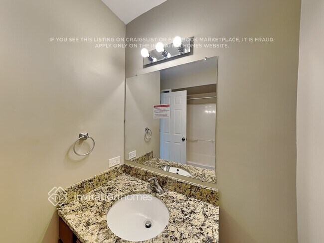 Building Photo - 159 E Timberlane Dr