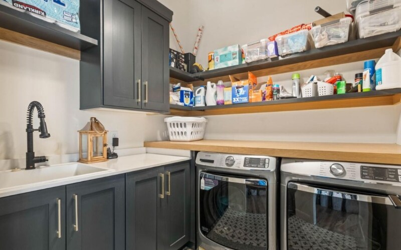 Building Photo - 3214 S Red Sands Way