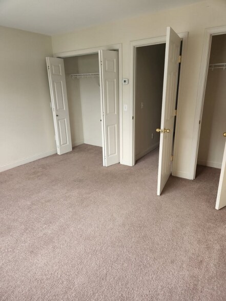 Building Photo - 1 Tourmaline Dr