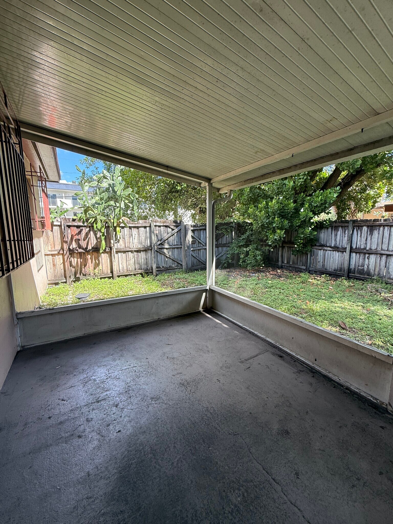 Back patio - 670 NE 132nd St