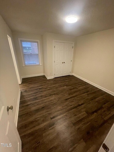 Building Photo - 3603 Helix Ct