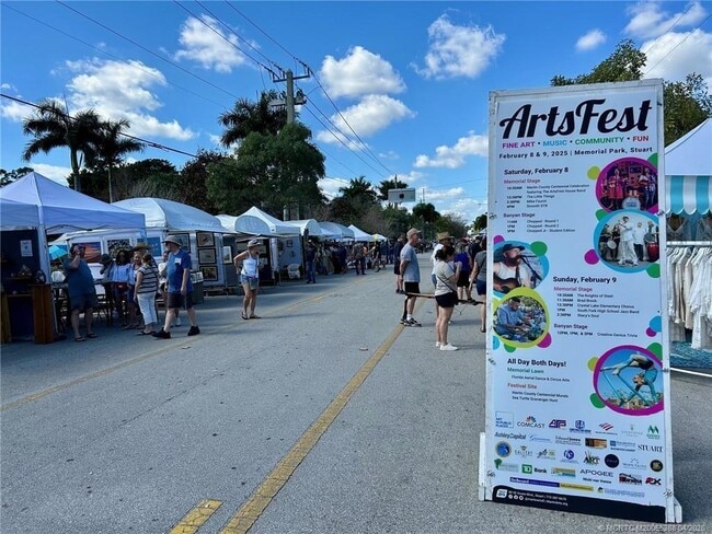 Building Photo - 2929 SE Ocean Blvd