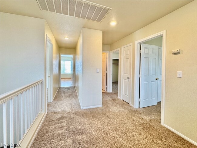 Building Photo - 8632 Shady Pines Dr