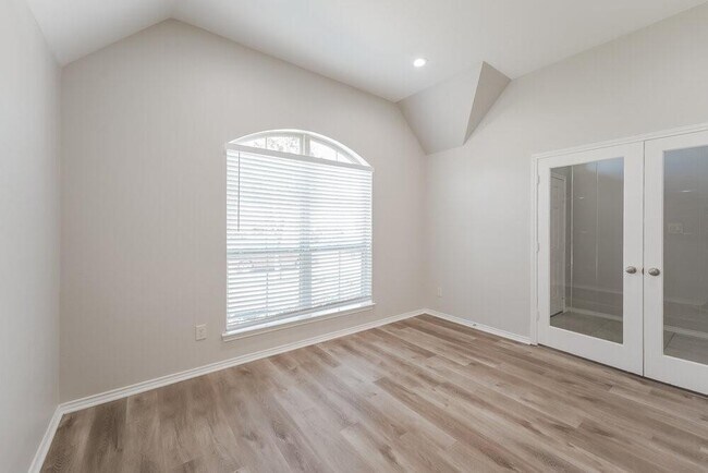 Building Photo - 2911 Angel Mist Ln