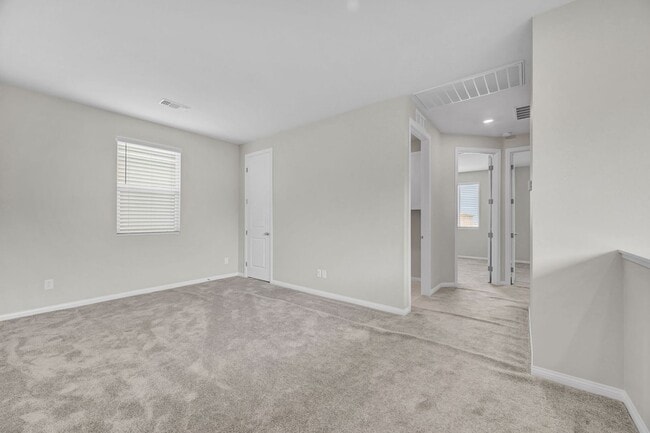 Building Photo - Summerlin gated community 4 bedroom 3 baths