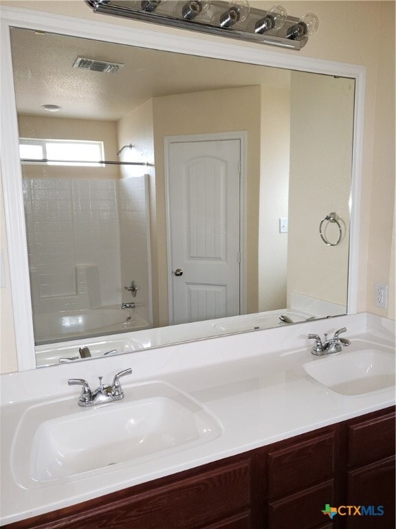 Building Photo - 704 Liberty Valley Dr