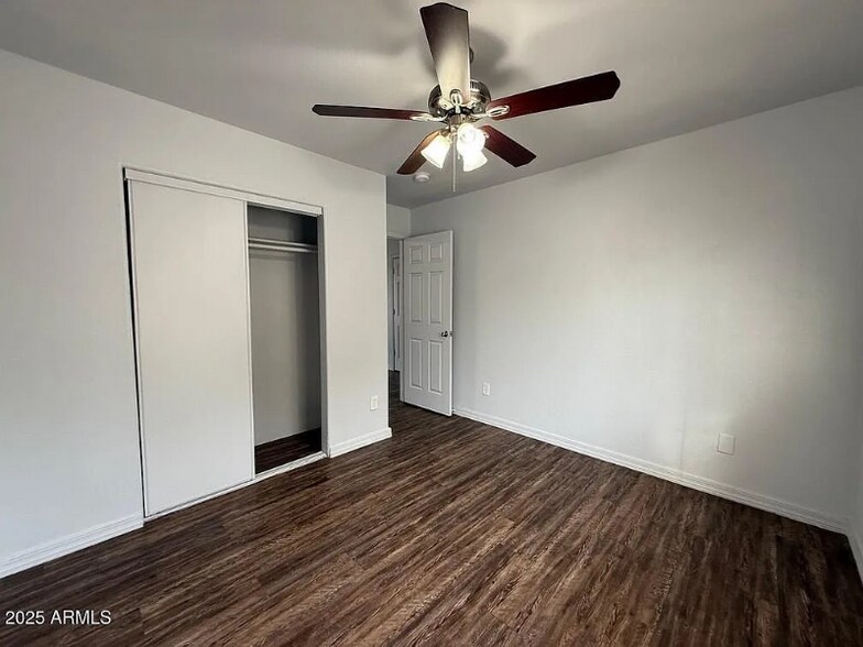 Building Photo - 3324 W Jackson St