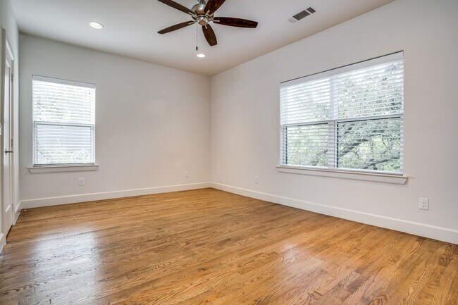 Building Photo - 4032 Herschel Ave