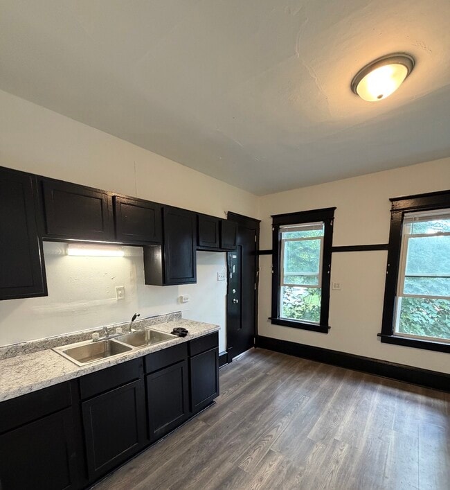 Building Photo - 4768 N 30th St