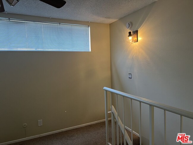 Building Photo - 5045 Maytime Ln