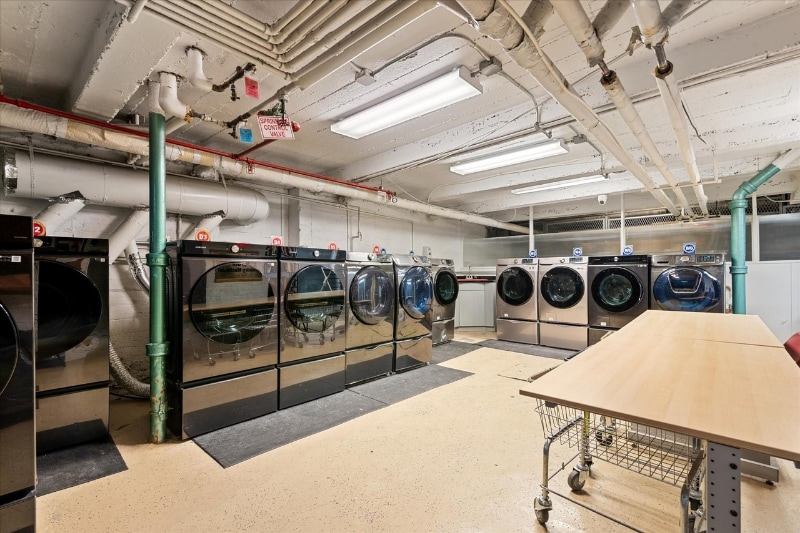 Building Photo - 35-55-55 29th St