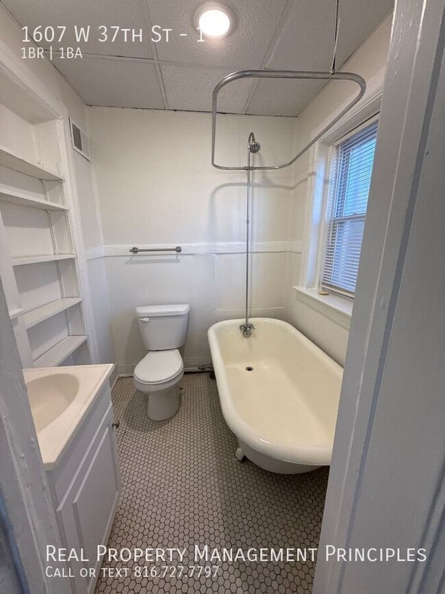 Building Photo - 1607 W 37th St