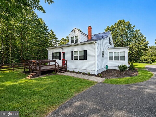 Building Photo - 27495 Three Notch Rd