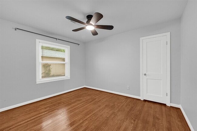 Building Photo - 501 Jerry St