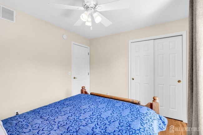 Building Photo - 108 Miller Ave