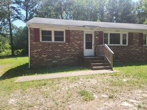 Building Photo - 15713 S Crater Rd
