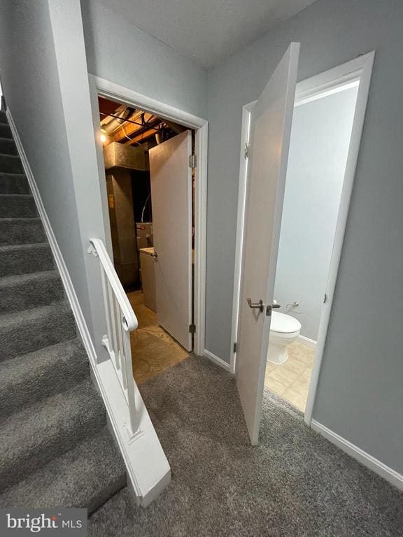 Building Photo - 1928 Rainbow Ct