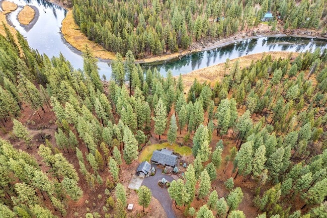 Building Photo - Unfurnished Peaceful River Retreat – Moder...