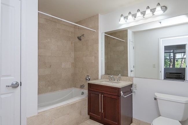 Building Photo - 4 Constellation Pl