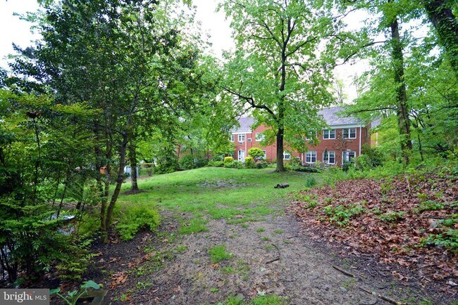 Building Photo - 3678 Gunston Rd
