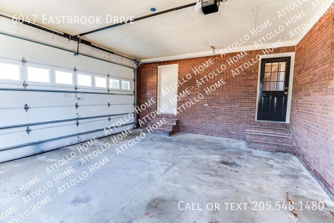Building Photo - 6047 Eastbrook Dr