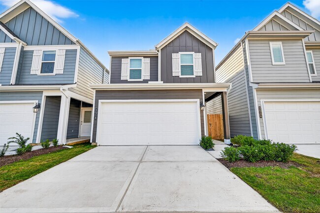 Building Photo - 3518 Mockingbird Ln