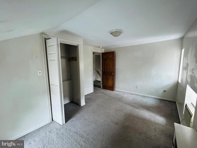 Building Photo - 6500 Ridge Ave