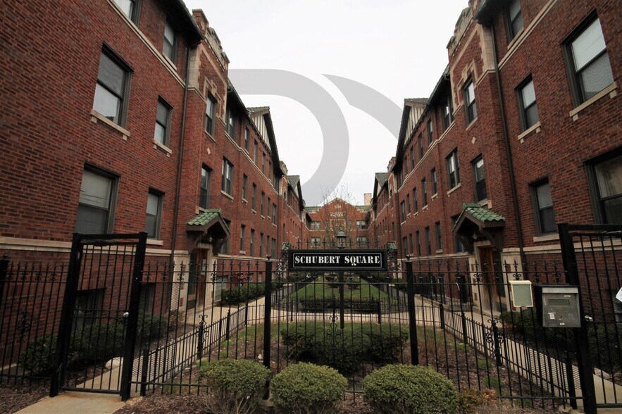 Building Photo - 2706 N Spaulding Ave
