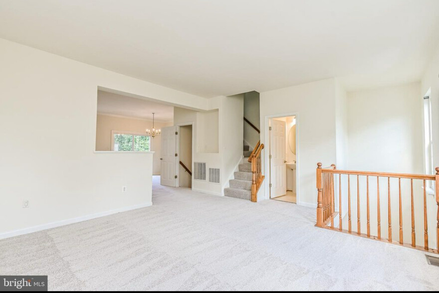 Building Photo - 13206 Fox Ripple Ln