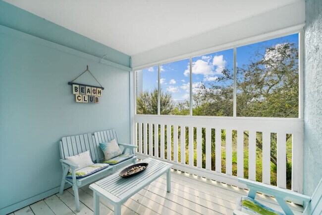 Building Photo - 17212 Front Beach Rd