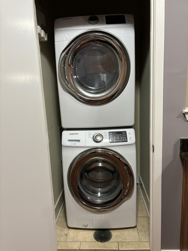 Building Photo - 379 Cobalt Bay Loop