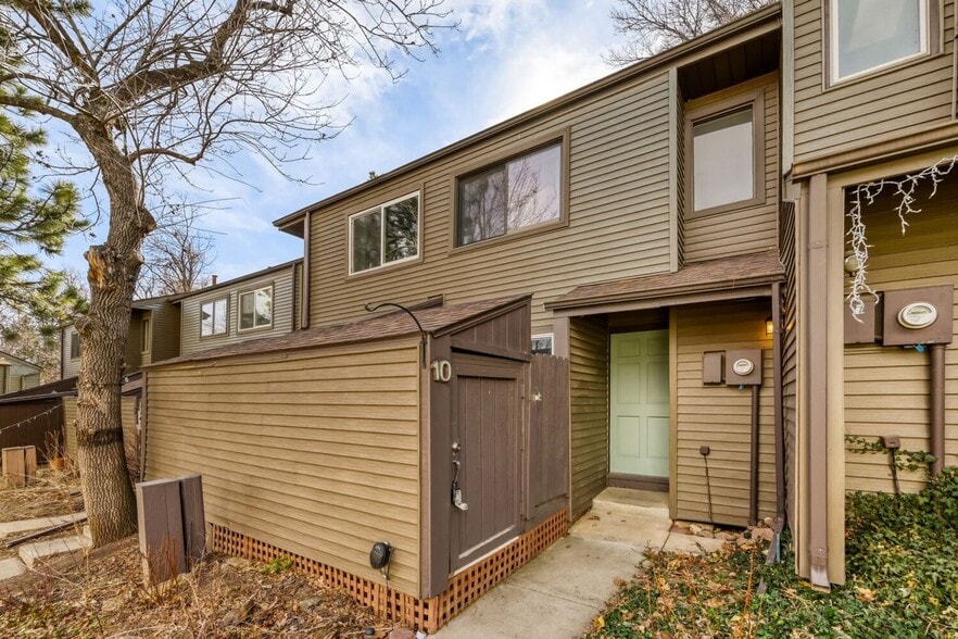 Building Photo - 350 Arapahoe Ave