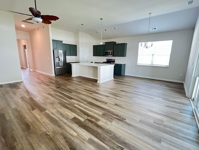 Building Photo - 1016 Chester Gln Ct