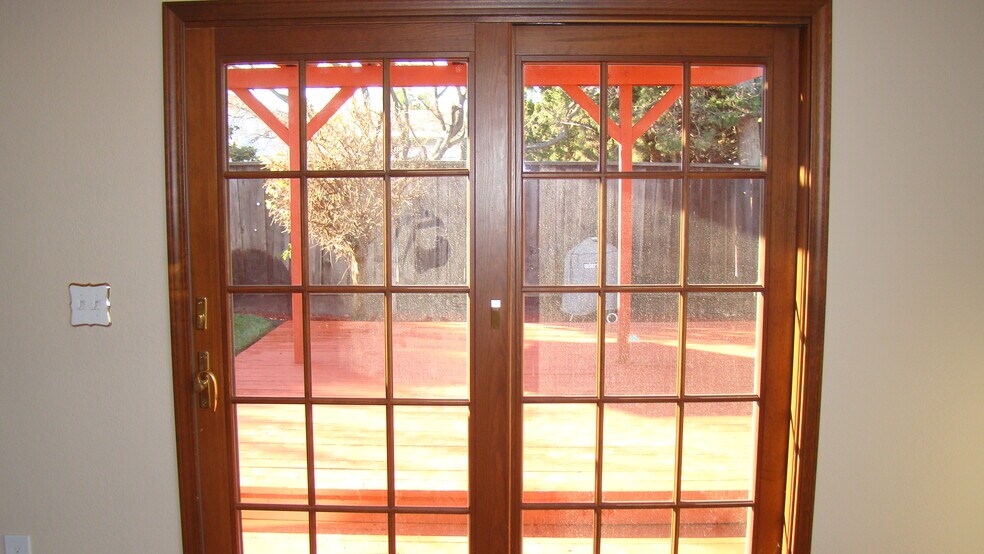 Building Photo - 5119 Silver Reef Dr