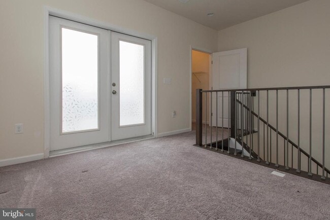 Building Photo - 14337 Potomac Heights Ln