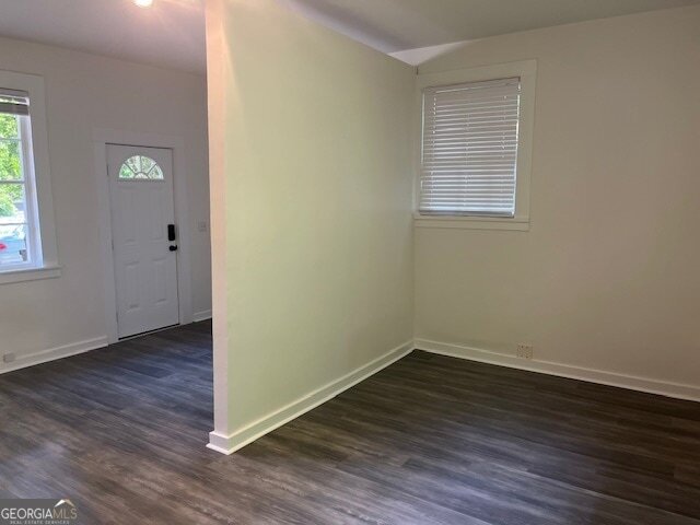 Building Photo - 806 Briarcliff Rd NE