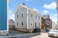 Building Photo - 23 Holland St