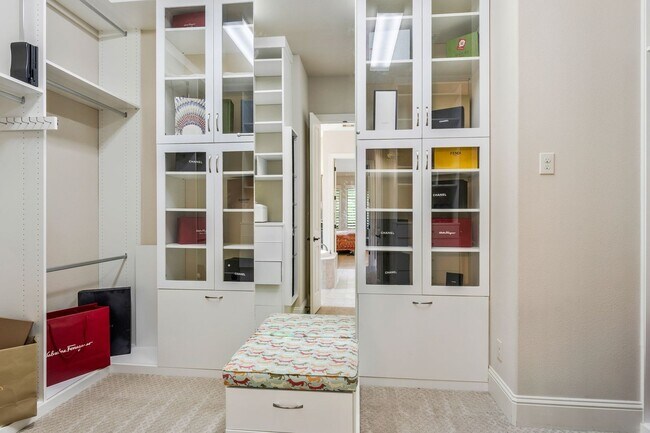 Building Photo - 3850 Sundance Hill Ln