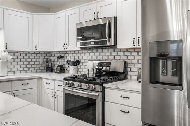 Building Photo - 5235 Zebra Ct