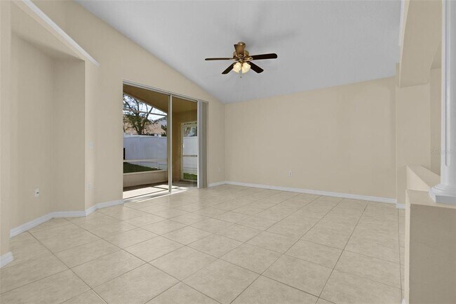 Building Photo - 2546 Crown Ridge Cir