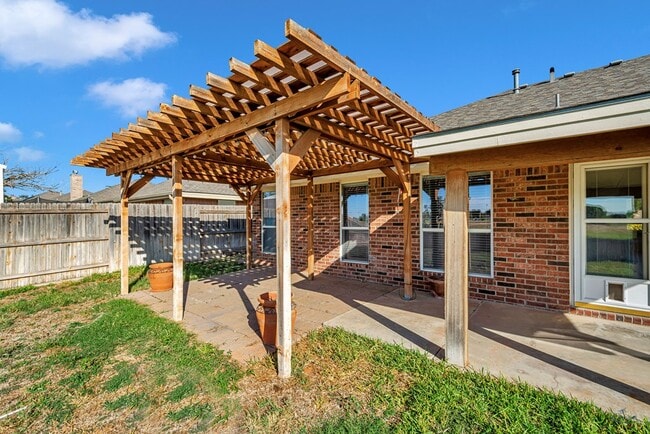 Building Photo - 5409 San Saba Ct