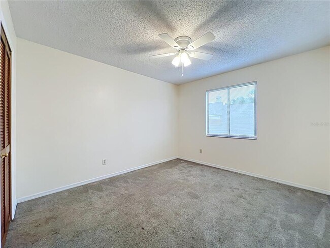 Building Photo - 4119 Waterview Loop