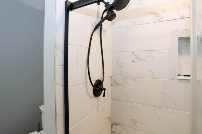 Building Photo - 6157 Orville Dr