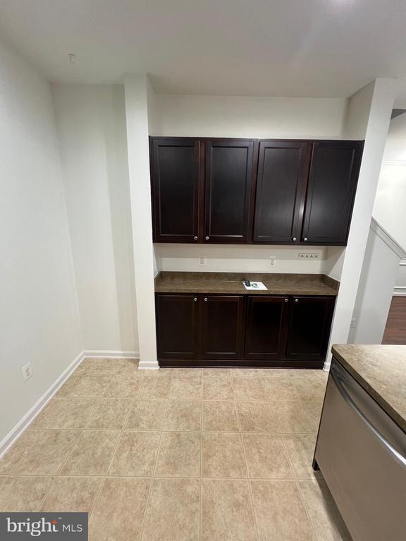 Building Photo - 4764 Dane Ridge Cir