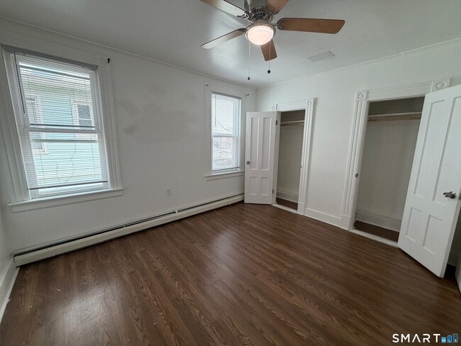 Building Photo - 128 Bartholomew Ave