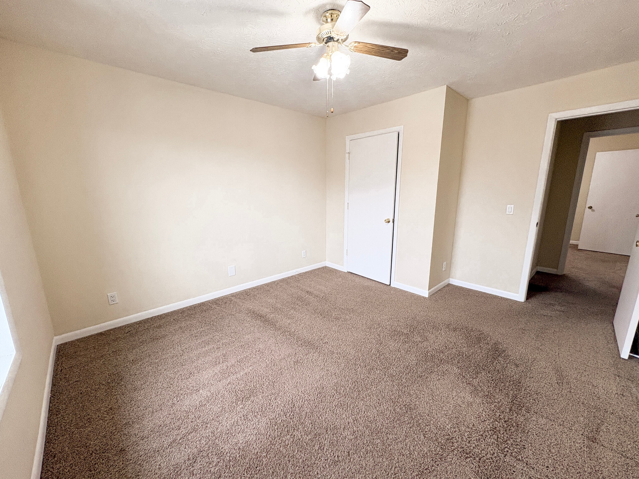 Building Photo - 1849 Stargazer Dr