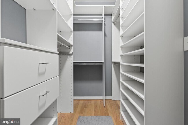 Building Photo - 120 Cambria Walk